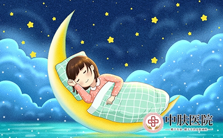 摄图网_401686926_月亮上睡觉的女孩（企业商用）